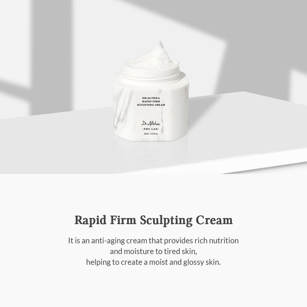 Texture soyeuse de la crème Dr.Althea révélant hydratation légère et durable.