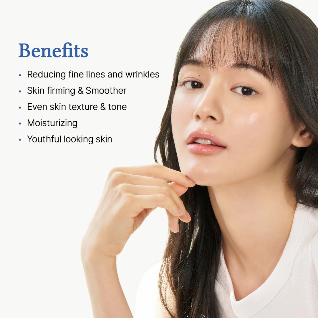Dr.Althea Sérum 0,1% Retinol appliqué sur le visage avec massage doux.