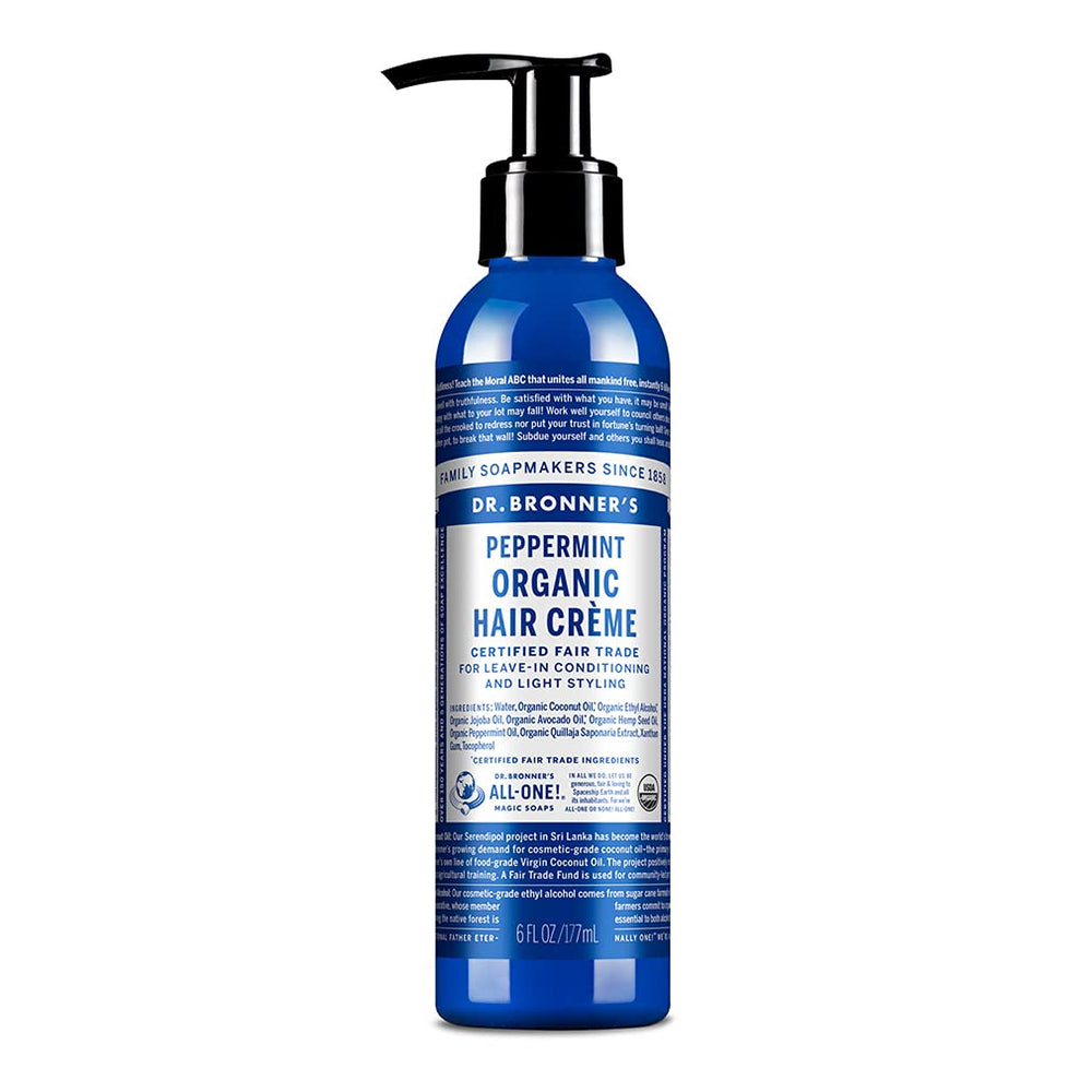 Dr. Bronner’s Crème Cheveux versement facile sur la bouteille pour démarrer la routine.