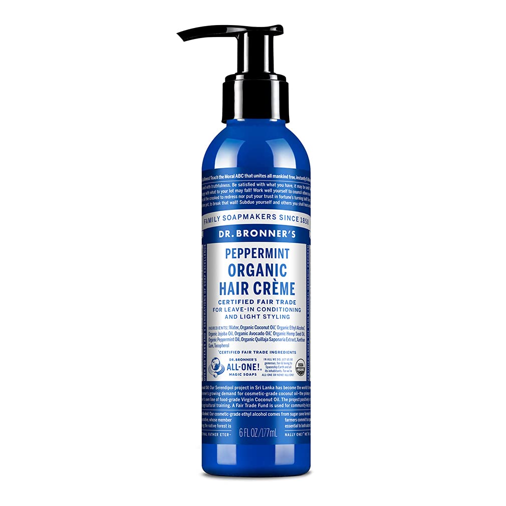 Dr. Bronner’s Crème Cheveux versement facile sur la bouteille pour démarrer la routine.