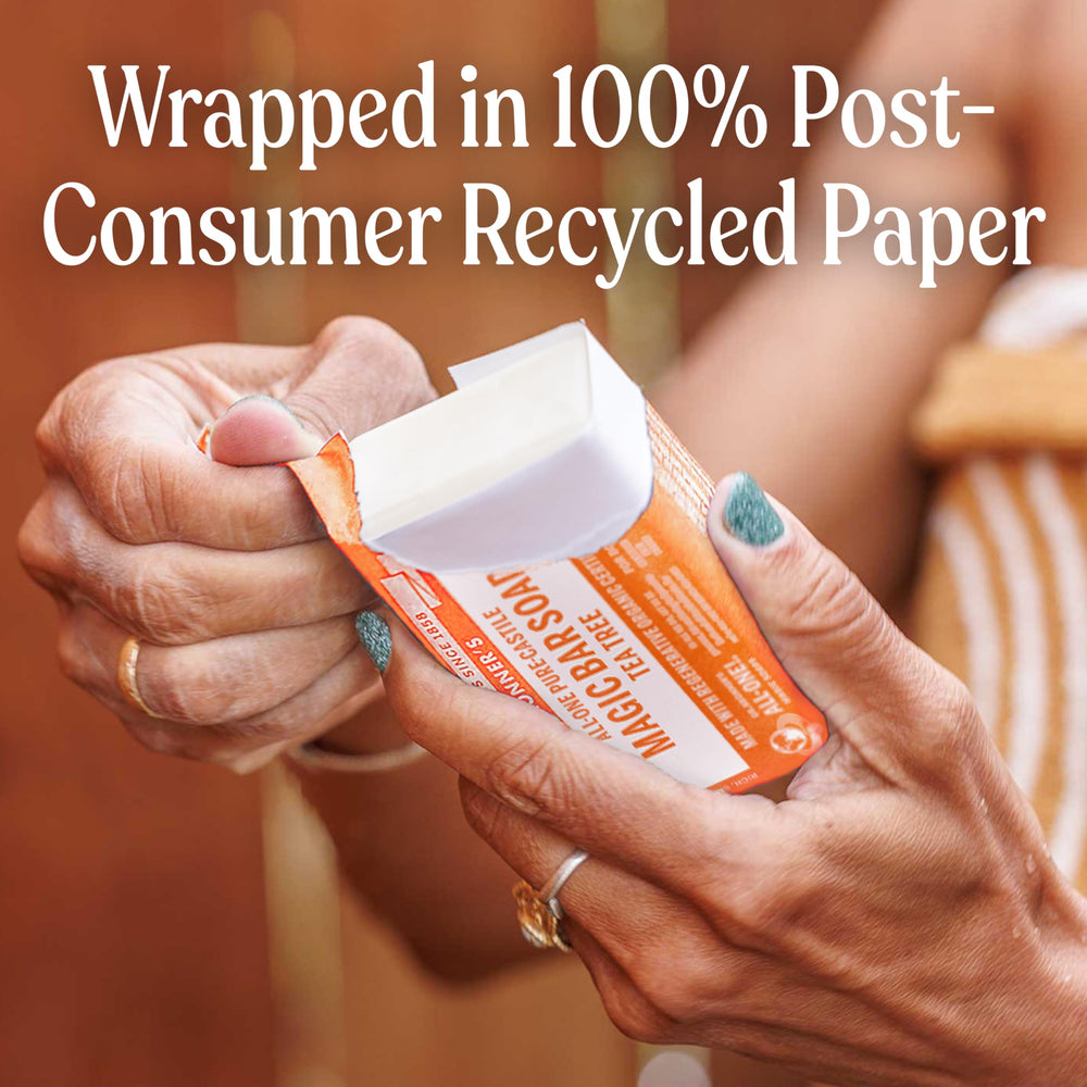 Dr. Bronner's Emballage Papier Recycler Post-Consommation: démarche écoresponsable.