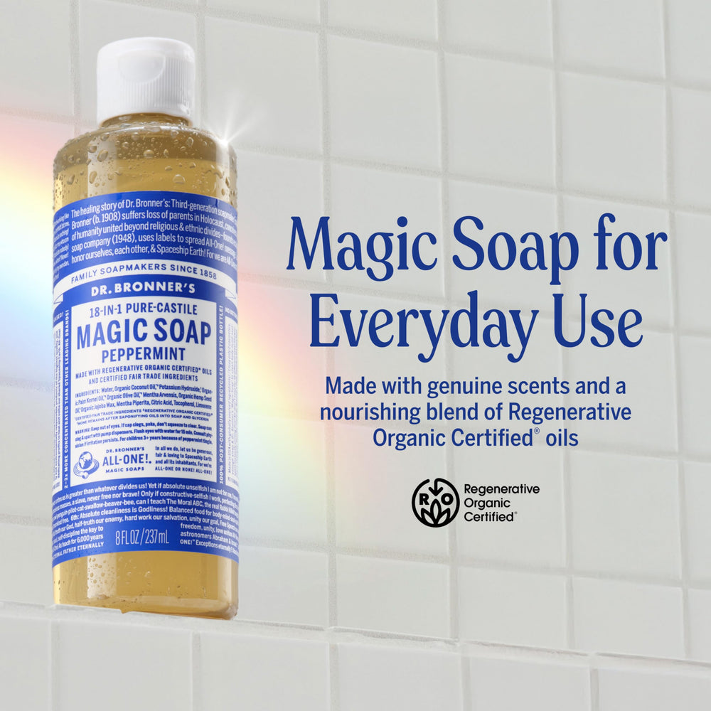 Mousse généreuse sur peau, soin agréable avec Dr. Bronner's Menthe.