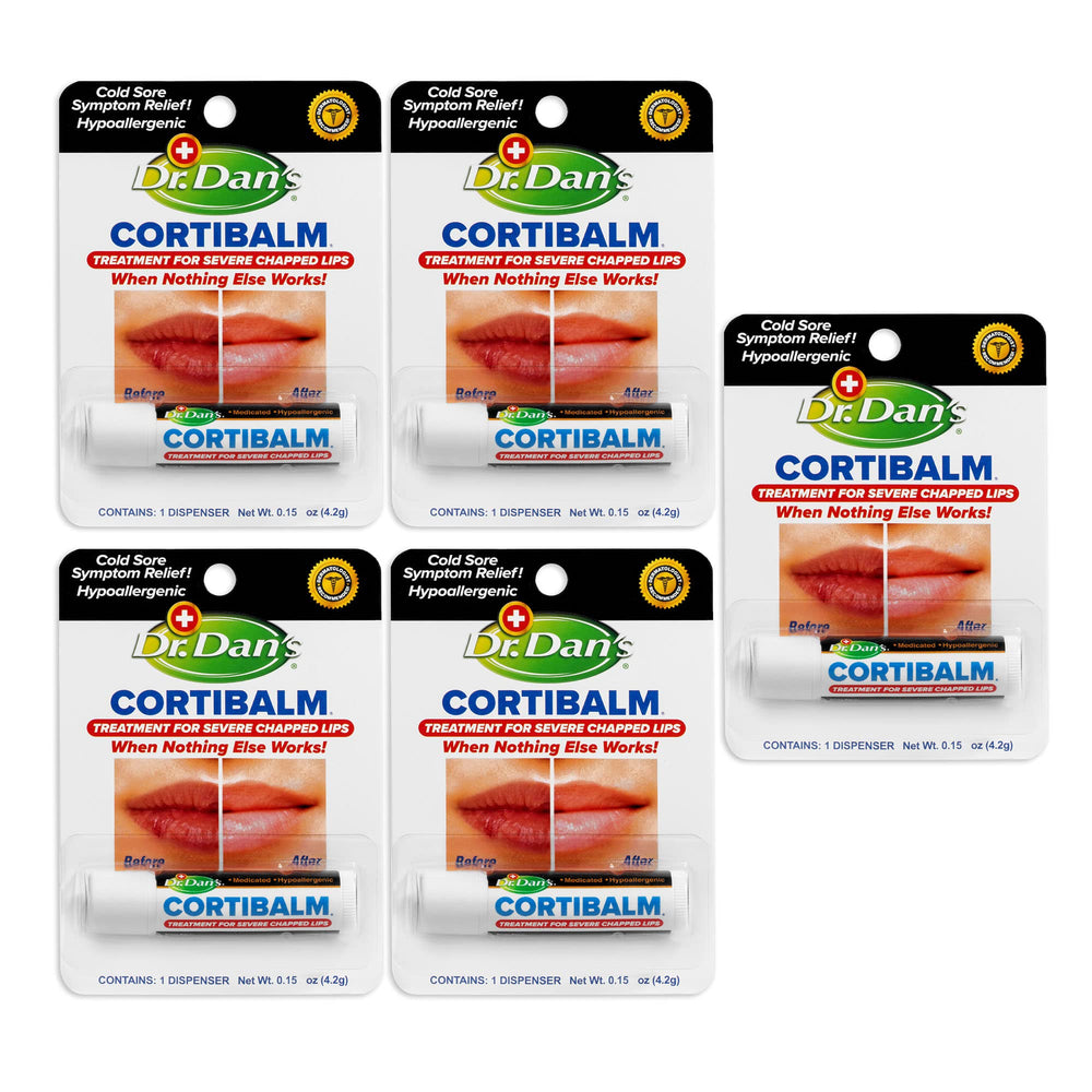 Boîte et étui du coffret Cortibalm 5 pièces pour lèvres sèches.