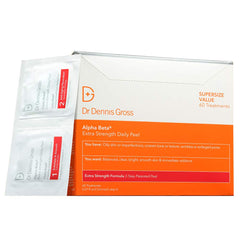 Lingettes préimprégnées Dr. Dennis Gross pour exfolier rapidement et facilement la peau.