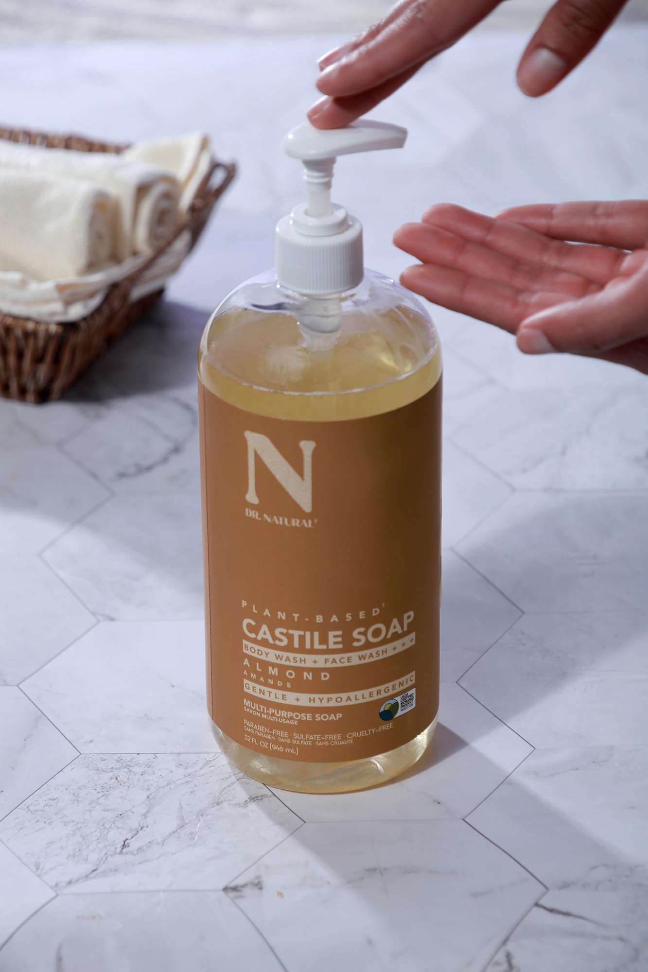 Dr. Natural Savon Castile Liquide pour cuisine et surfaces, nettoyage polyvalent.