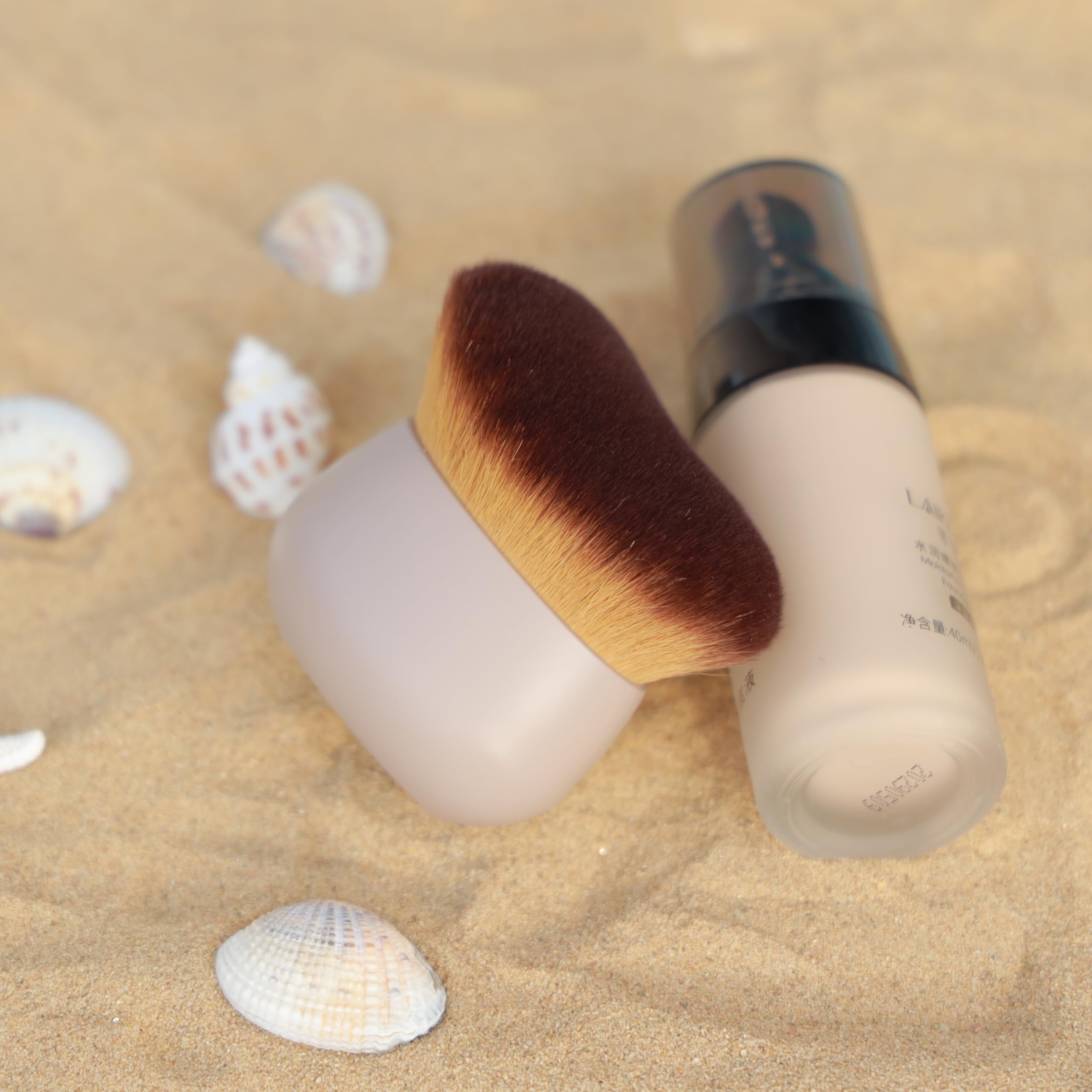 DRIPOO Brosse kabuki polyvalente pour bronzer, contour et textures veloutées