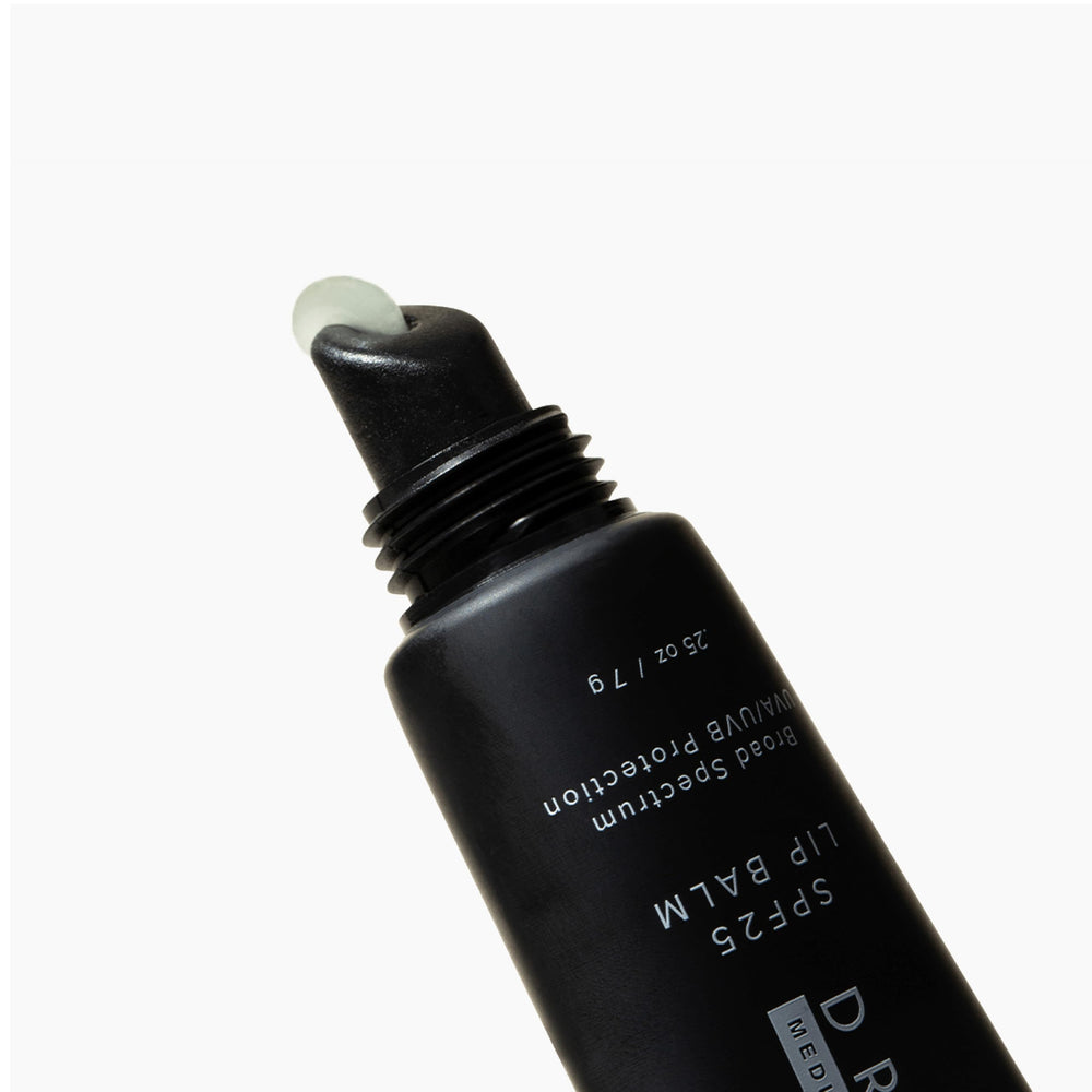 DRMTLGY baume lèvres SPF25 protection UV pour lèvres en bonne santé.
