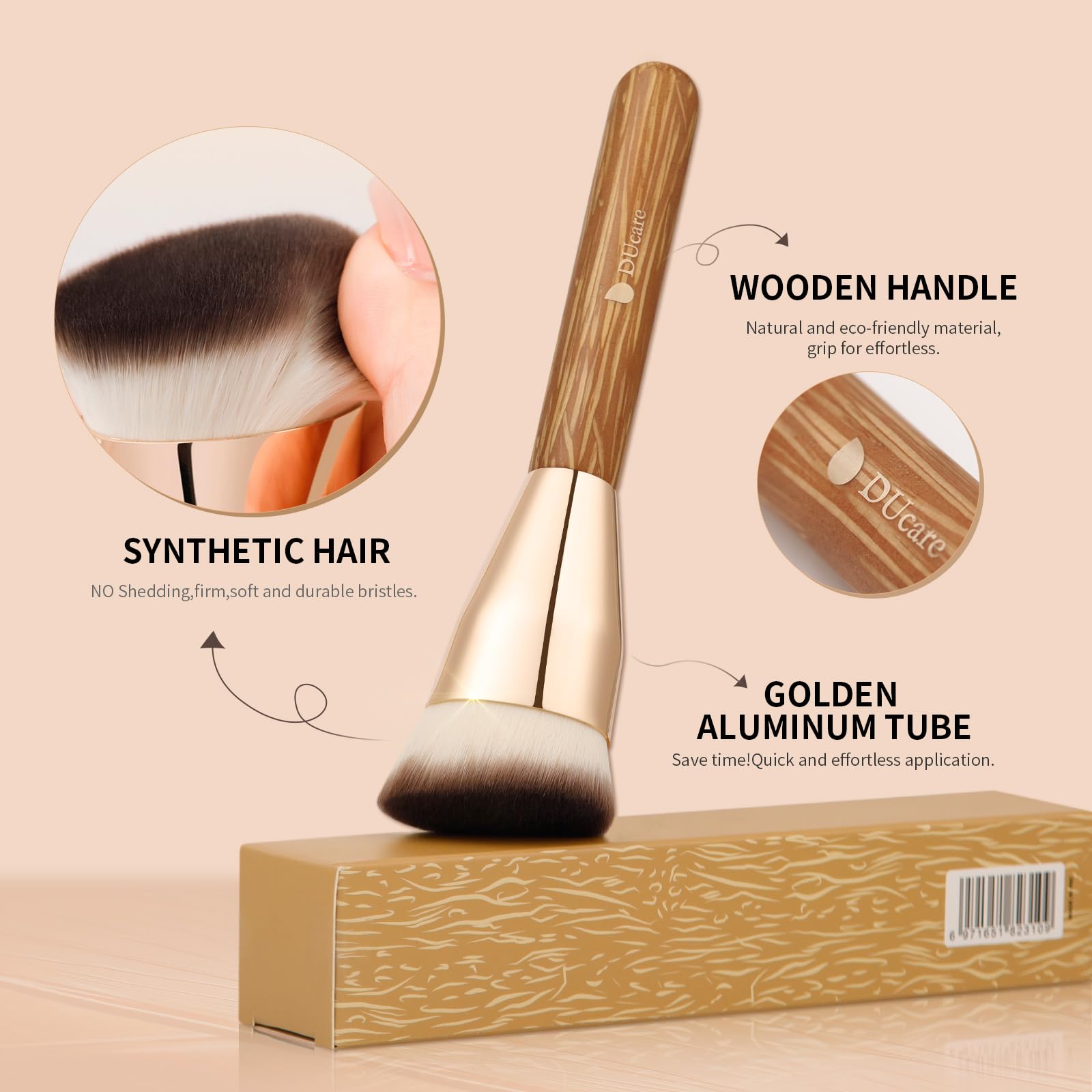 Pinceau DUcare polyvalent pour poudre, liquide et crème sur le teint.