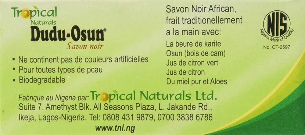Dudu-Osun Savon Noir posé sur table prêt à utiliser.