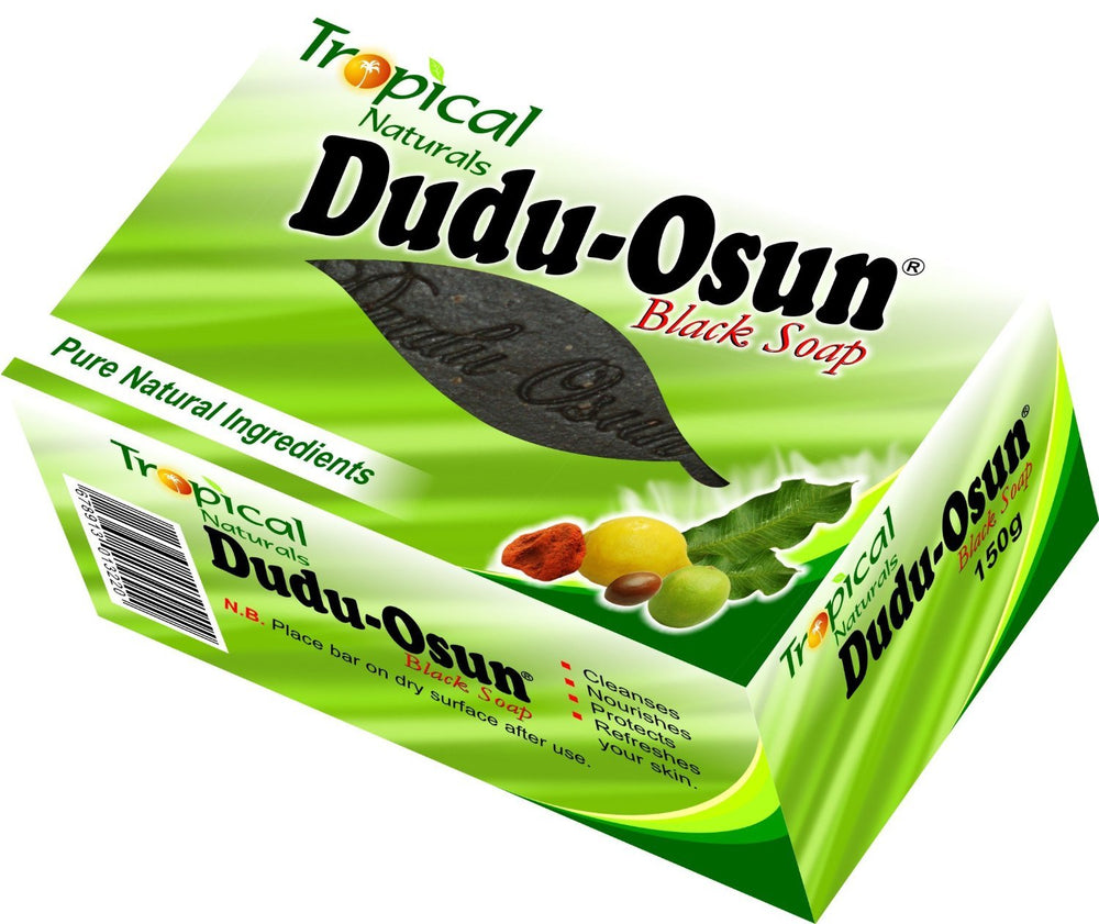 Texture mousse lavante et riche de Dudu-Osun pour nettoyage en douceur.