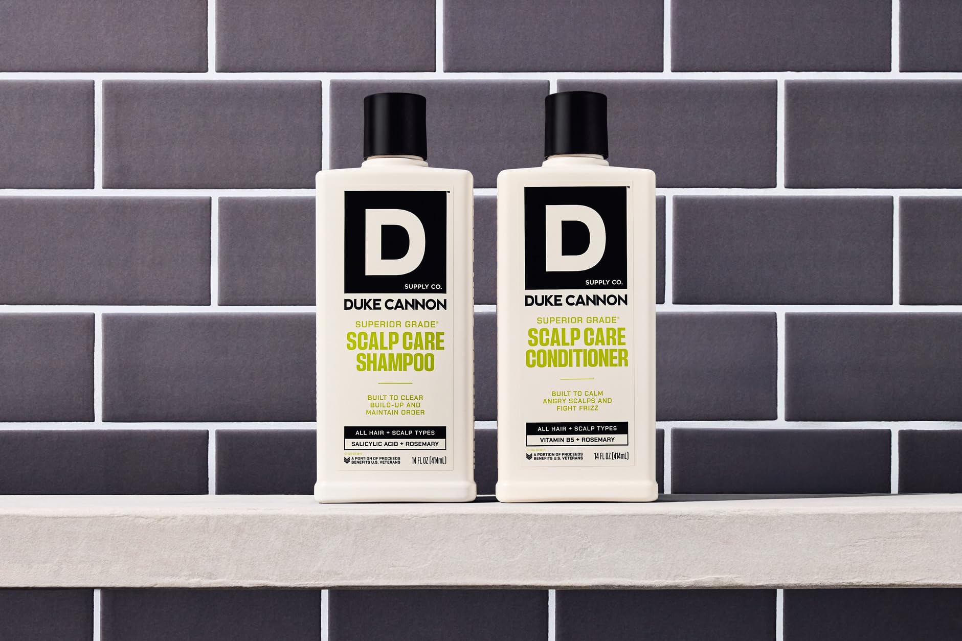 Application sous la douche, cheveux plus maniables après utilisation.