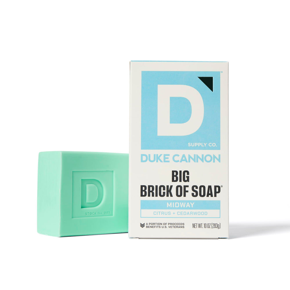 Mousse riche Duke Cannon Big Brick, enveloppe la peau et se rince facilement