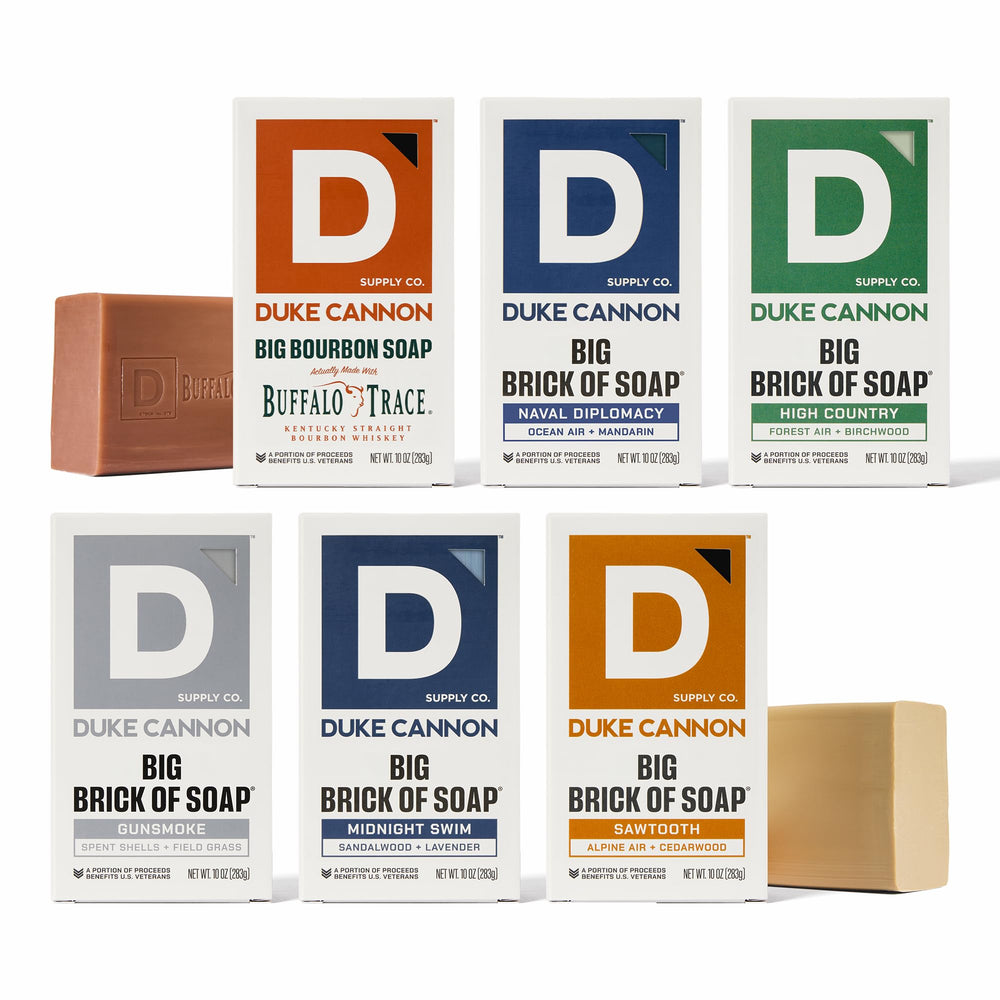 Savon Duke Cannon, brique épaisse Bourbon, mousse dense pour peau propre.