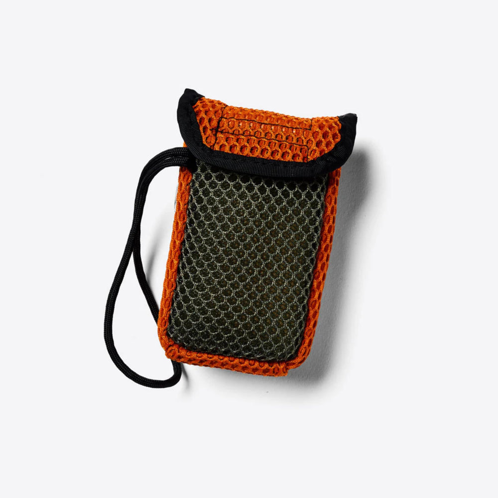 Utilisation en extérieur: pochette pratique et hygiénique.