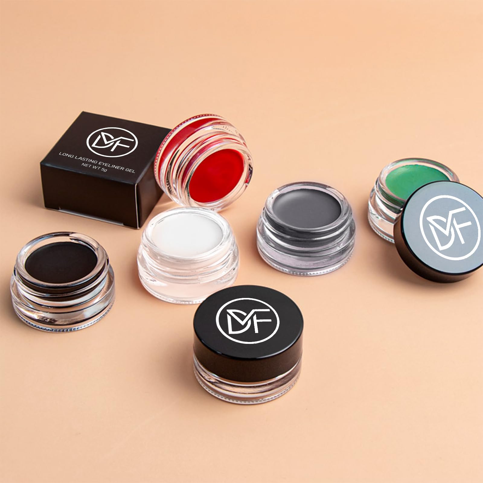 DuralineMakeupFixer texture crémeuse, application douce.