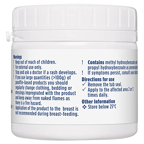 Emballage E45 dermatologique — contenant pratique pour usage quotidien.