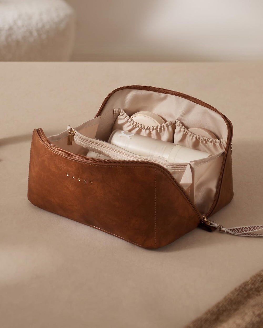 EACHY Poignée pratique pour transporter confortablement.