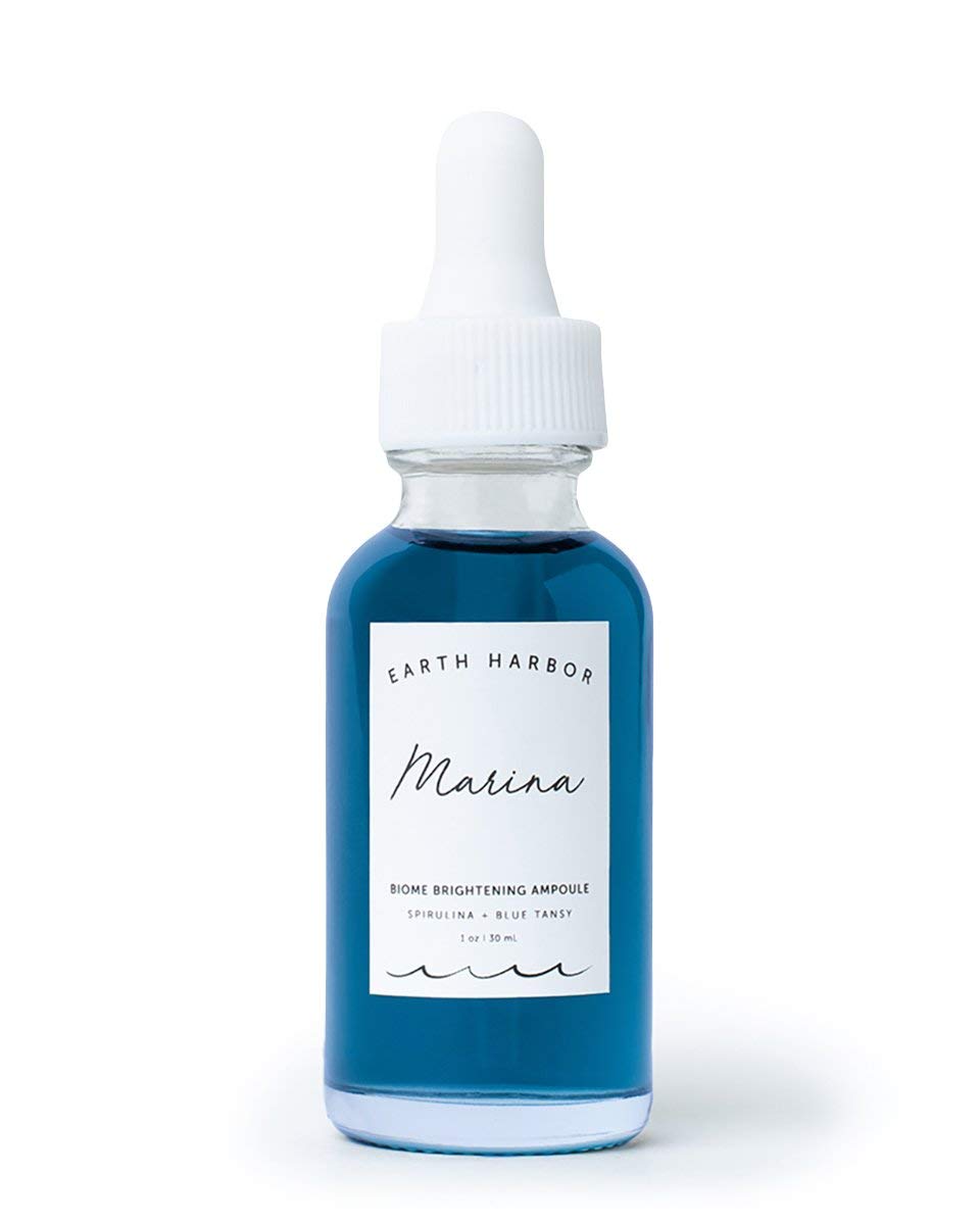 Earth Harbor MARINA Biome Brightening Ampoule – bouteille lumineuse favorisant un teint uniforme.
