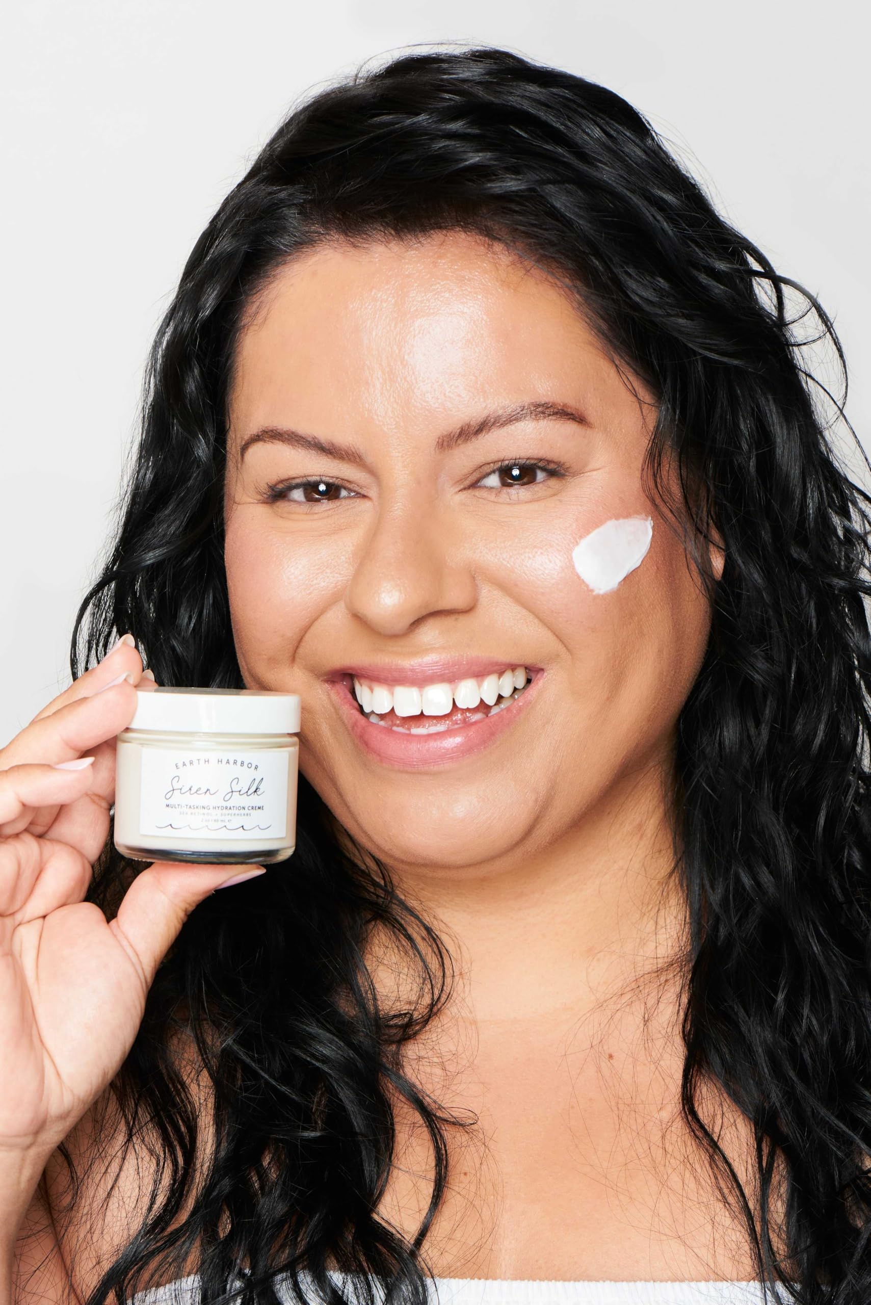 Ingrédients Aloe Vera d’Earth Harbor SIREN SILK pour une peau apaisée.