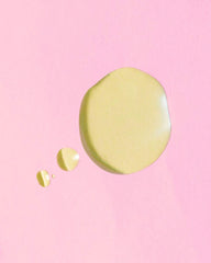 Sunshine Dew: texture huile légère qui laisse la peau douce sans gras.