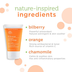 Application douce du gommage Abricot Earth Science sur le visage en mouvements circulaires.