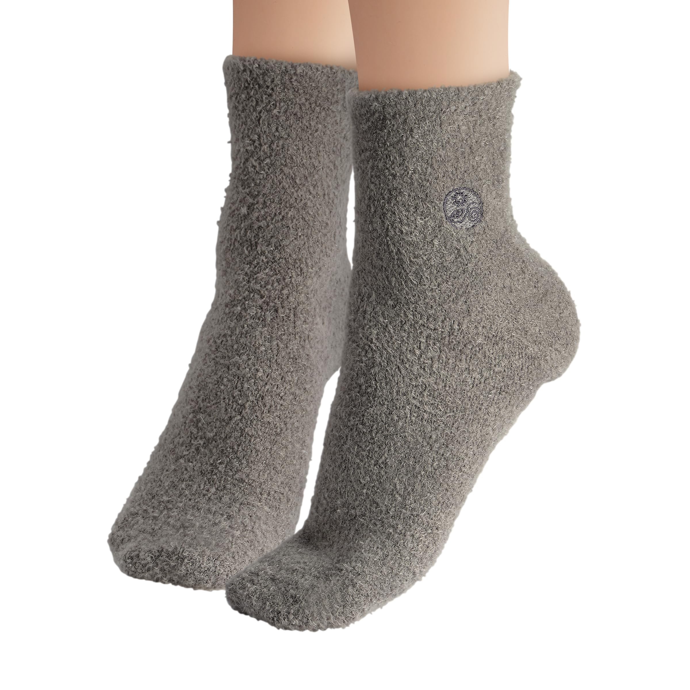 Earth Therapeutics Aloe Socks emballage élégant prêt à offrir.