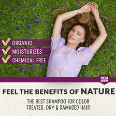 Massage du cuir chevelu avec le shampoing ecolove, sensation rafraîchissante.