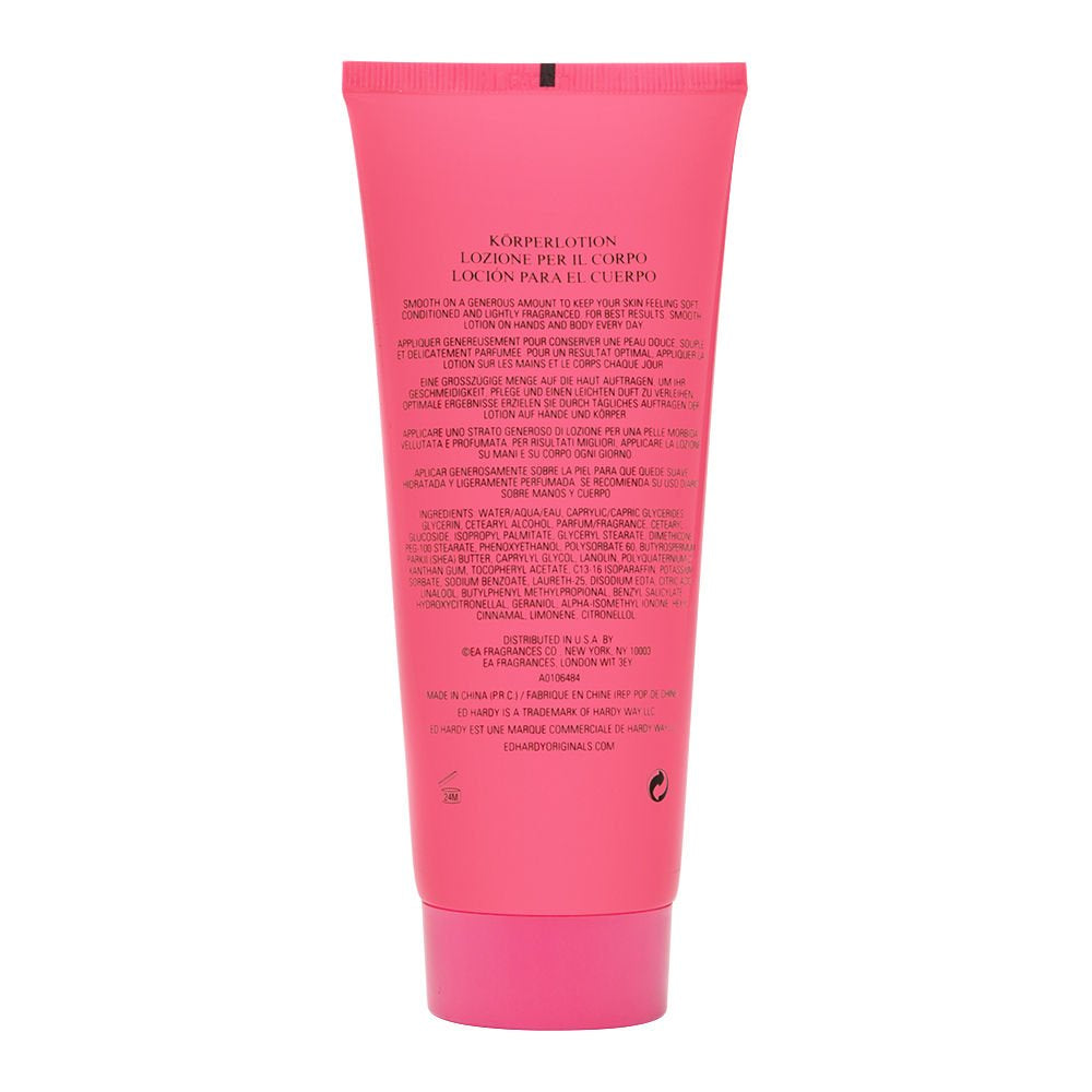 Emballage ED HARDY et soin corporel féminin, hydratation quotidienne et peau douce.