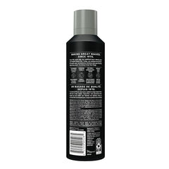 Edge gel de rasage Ultra Sensible texture crème pour glisse en douceur.