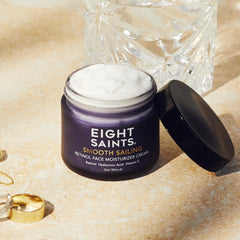 Acide hyaluronique et hydratation profonde avec Eight Saints.