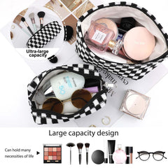 Trousse EIMMBD design carreaux chic et organisation rapide.
