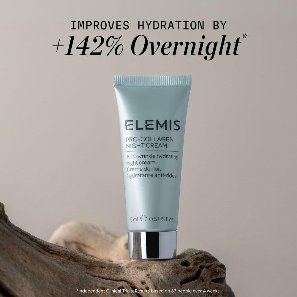 Application sur visage et cou avec ELEMIS Pro-Collagen Nuit.