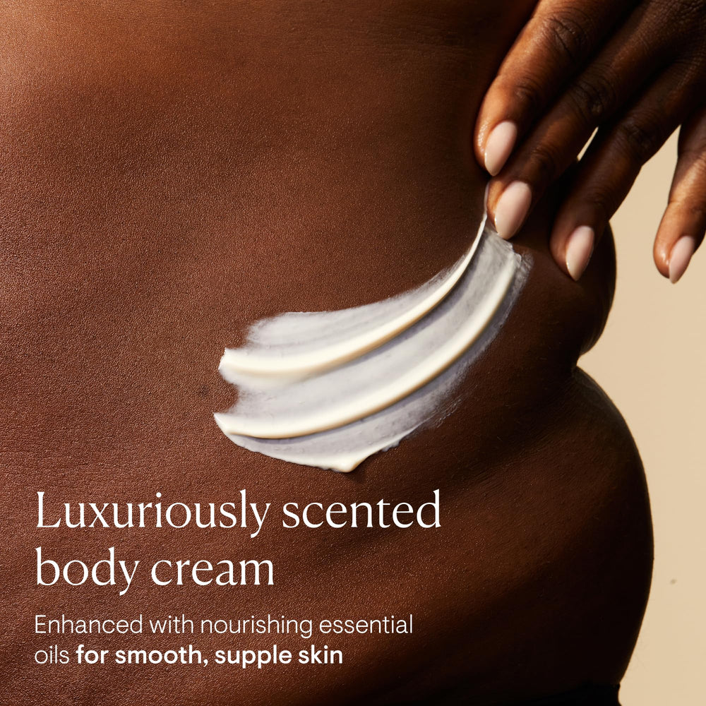 ELEMIS Frangipani Monoi crème pour le corps, texture soyeuse, peau douce et nourrie.