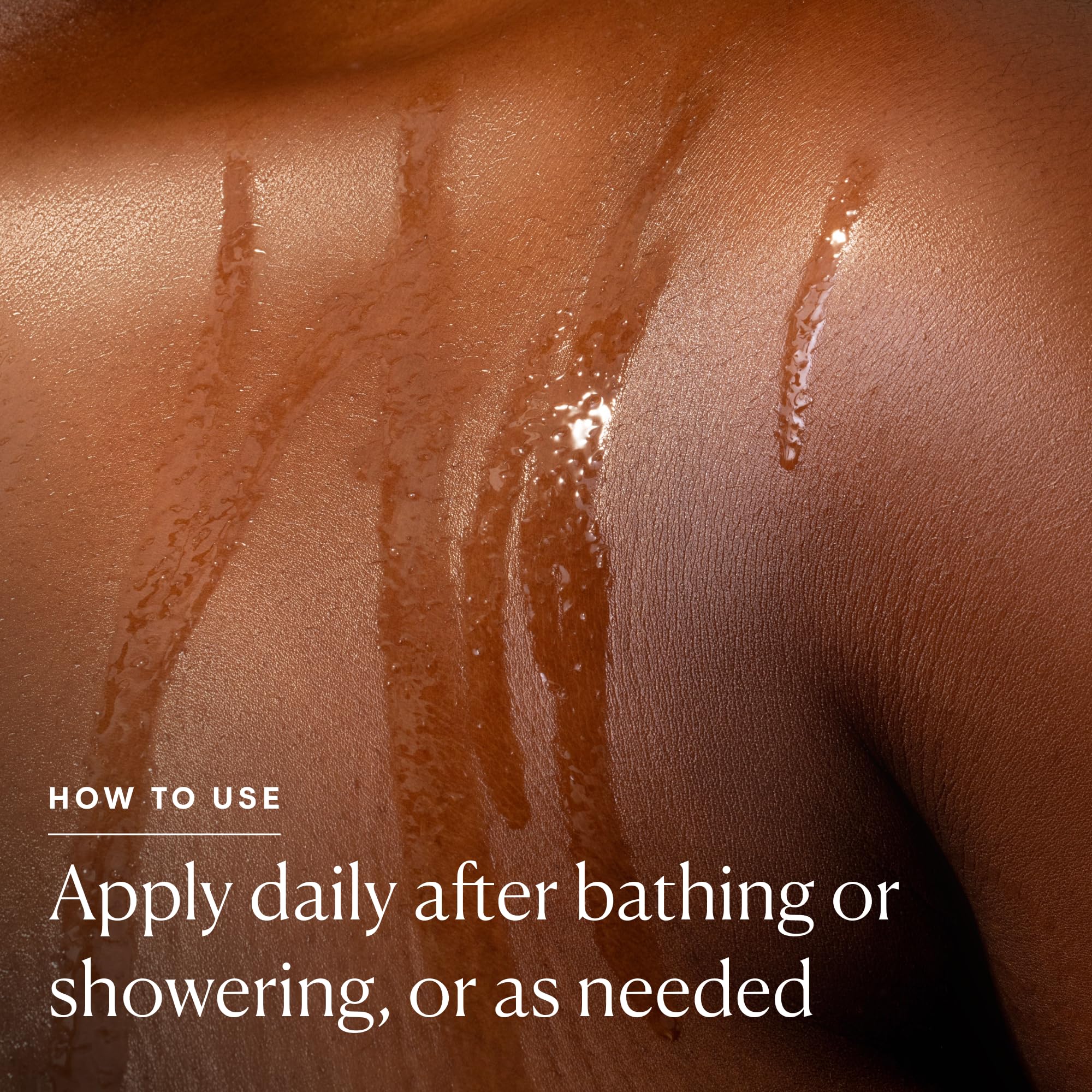 ELEMIS huile-massage-application-température-mains: chaleur douce pour détendre les muscles.