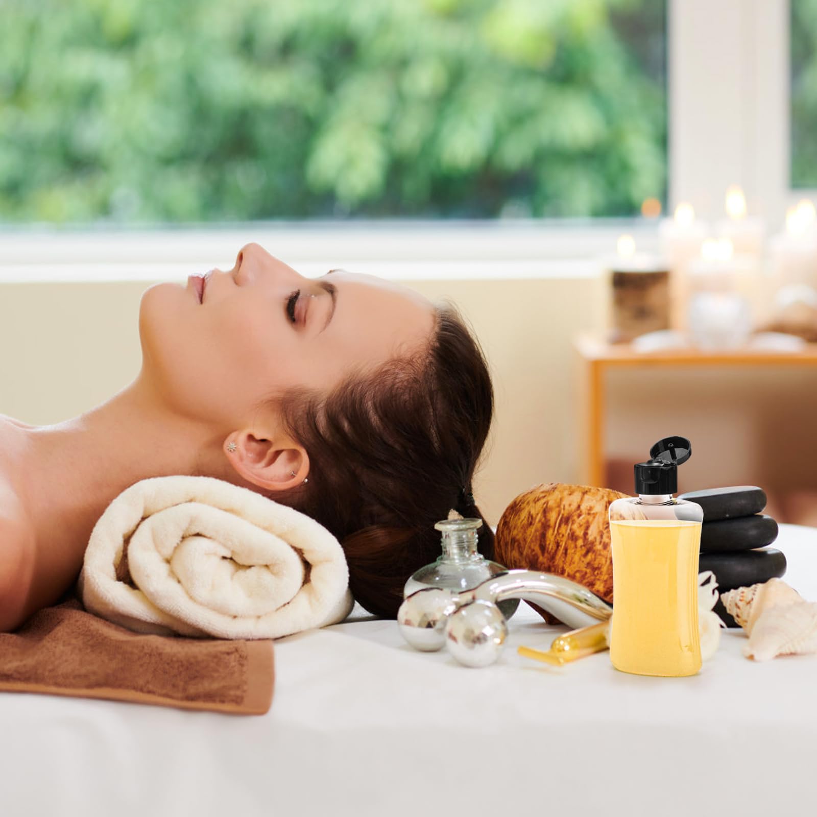 Utilisations multiples ELFULLY: shampoing, lotion, huile essentielle lors des déplacements.