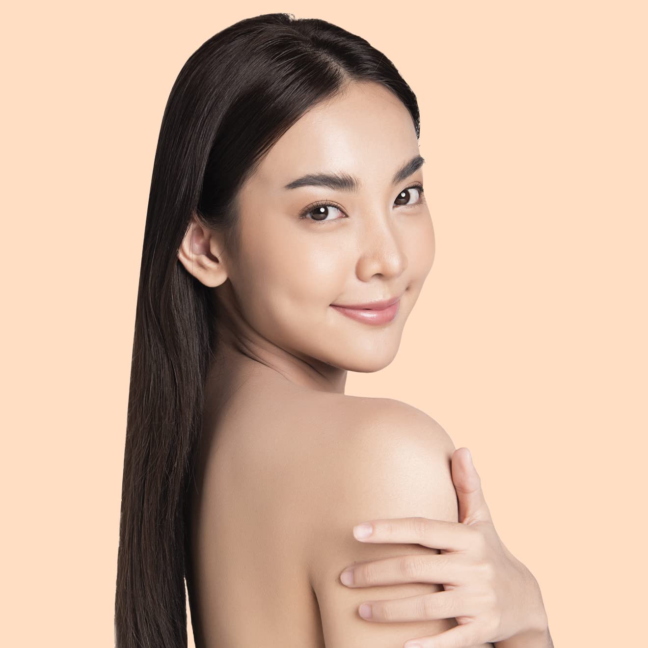 Démêlage facilité et cheveux plus lisses grâce au 5-en-1 primer.
