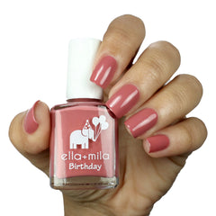 ella+mila Sixth Fix vernis rose – tenue longue durée et éclats résolus