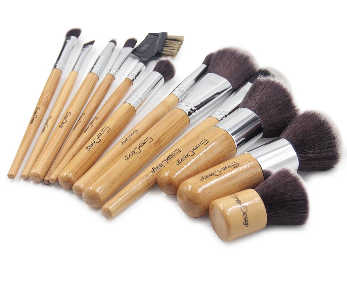 Pinceau sourcils EmaxDesign: contours définis et naturels.