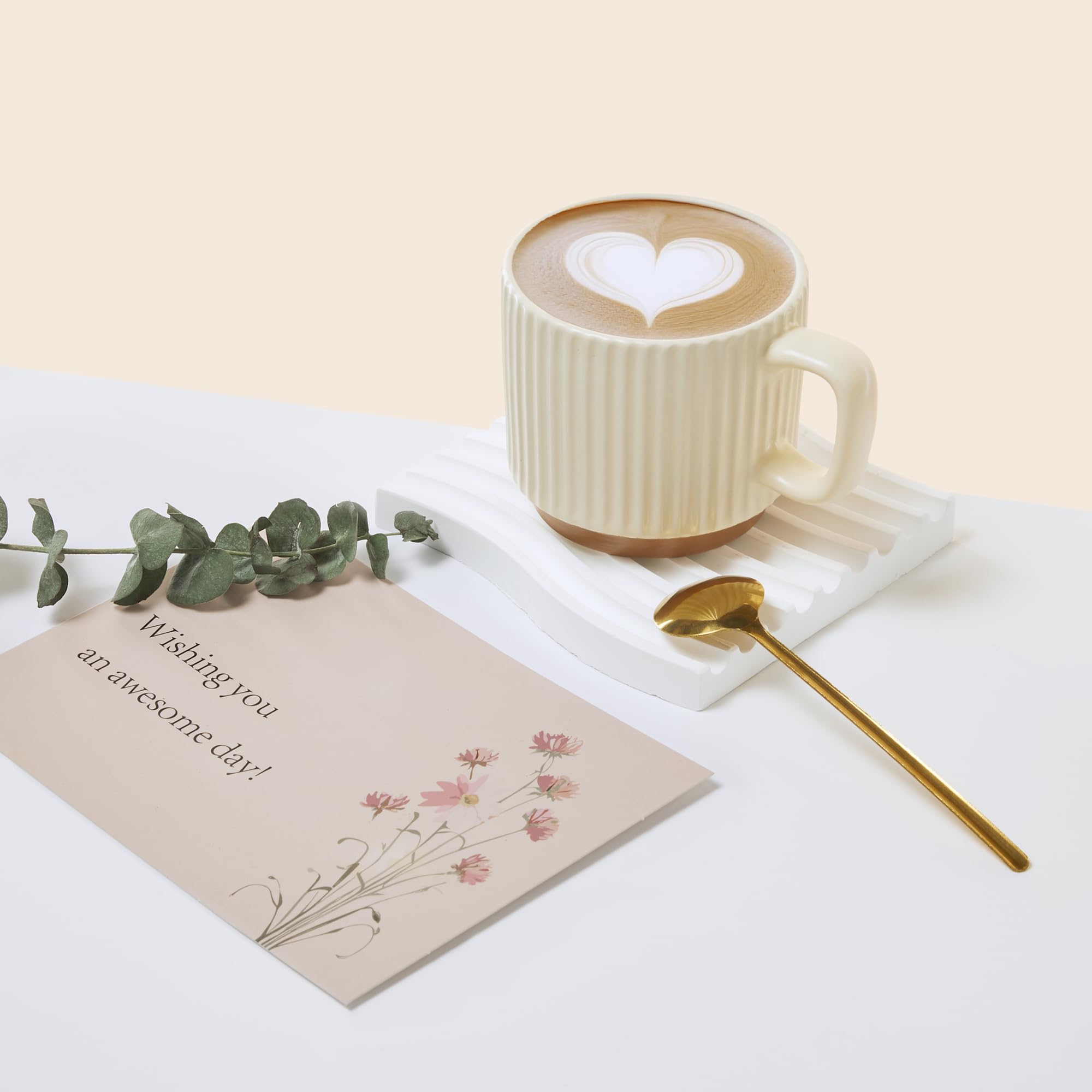Cuillère en bois Emberwave, accessoire pratique pour cuisiner ou servir