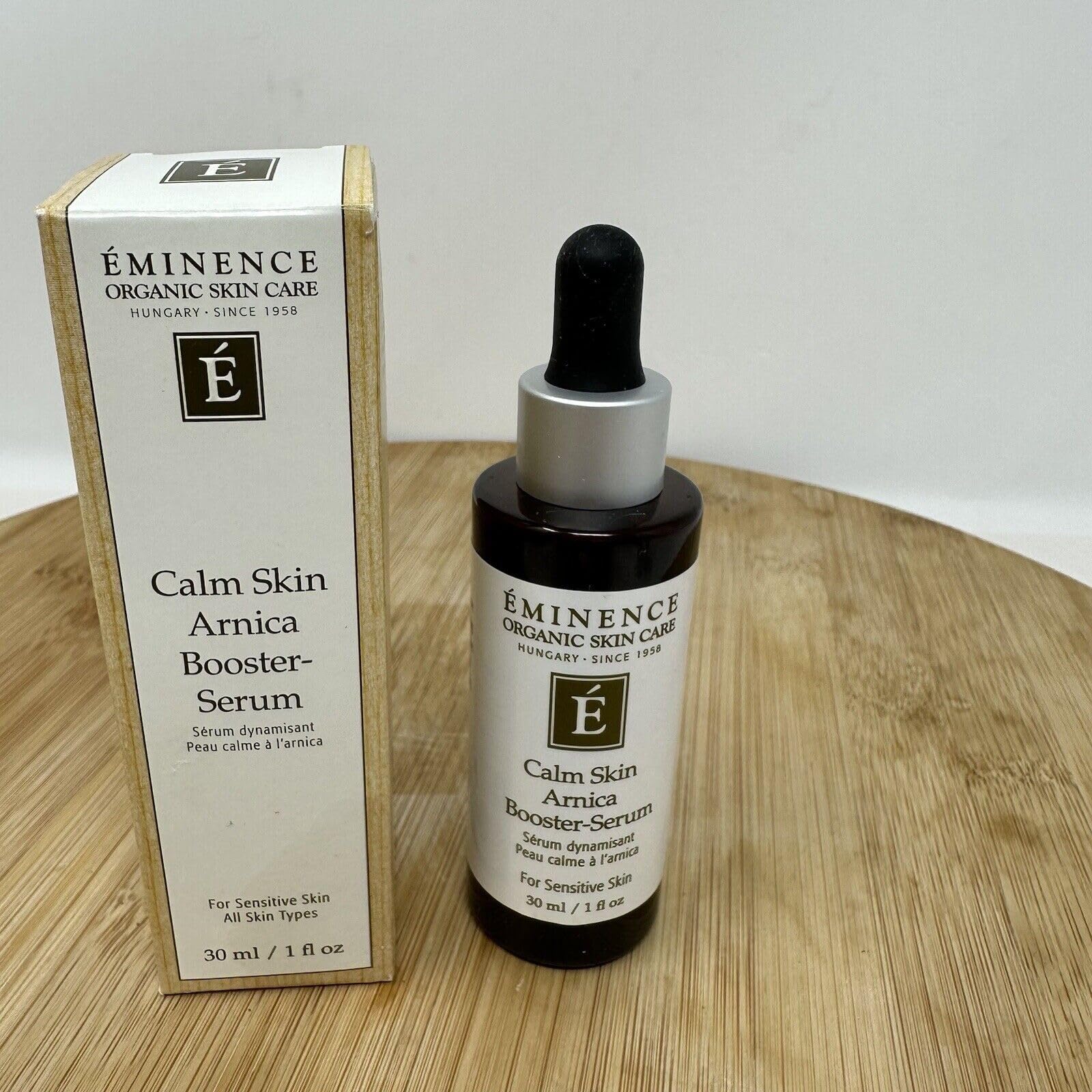 Sensation d apaisement sur le visage avec Eminence Calm Skin pour rosacée