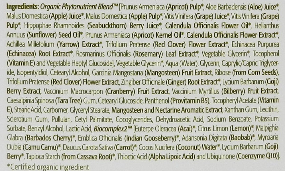 Peau hydratée sans résidu gras grâce au Gel Mangosteen d'Eminence.