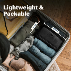 Poignée latérale pratique sur la trousse Emissary pour voyager facilement