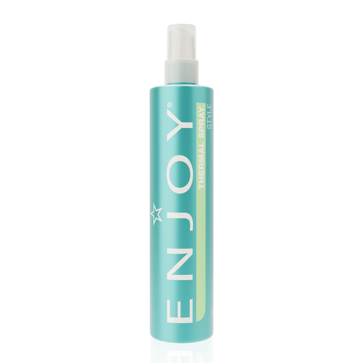 Enjoy Thermal Spray montre une tenue ferme et flexible pour un style naturel.