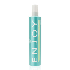 Enjoy Thermal Spray montre une tenue ferme et flexible pour un style naturel.