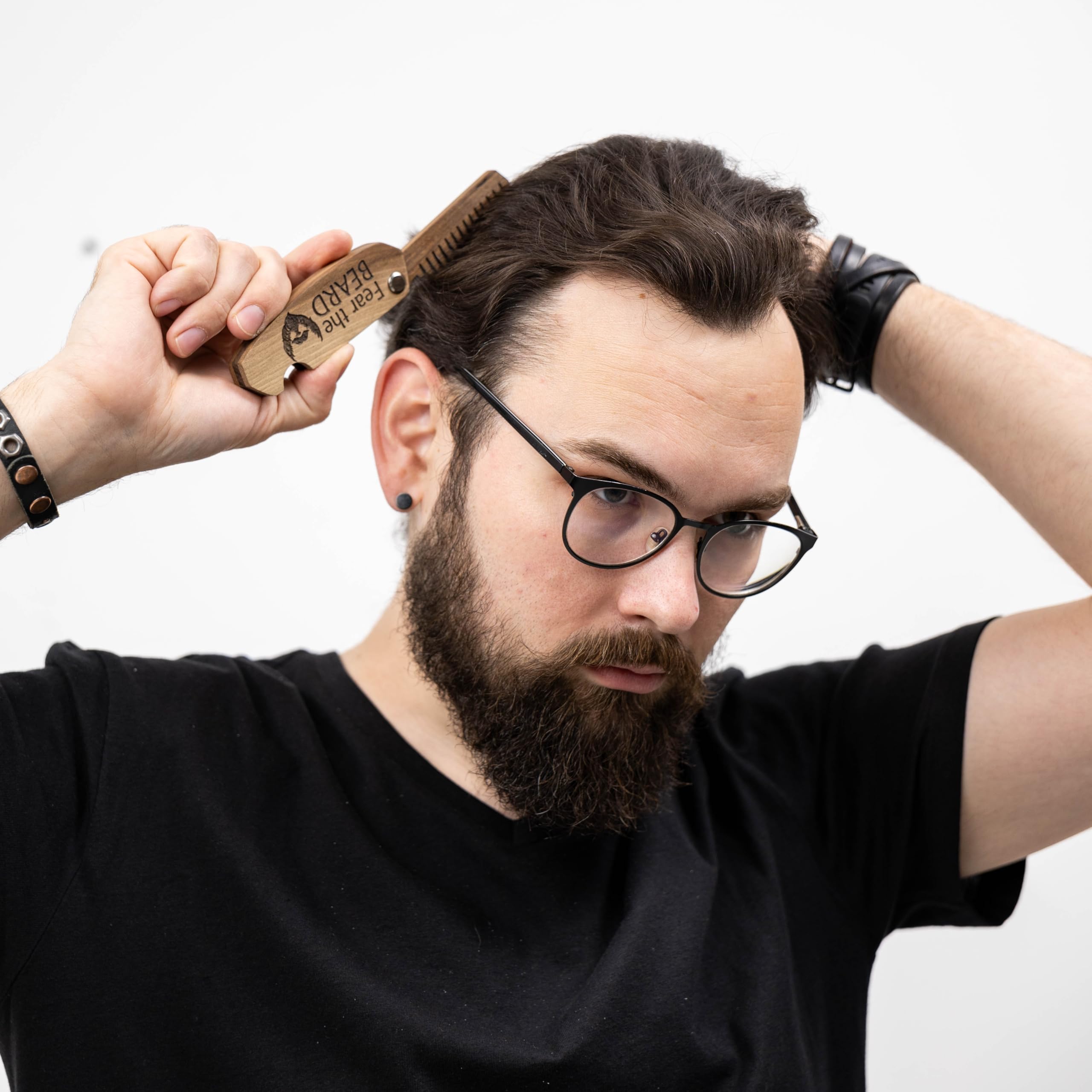 Enjoy The Wood gravure Craindre la barbe sur le peigne barbe