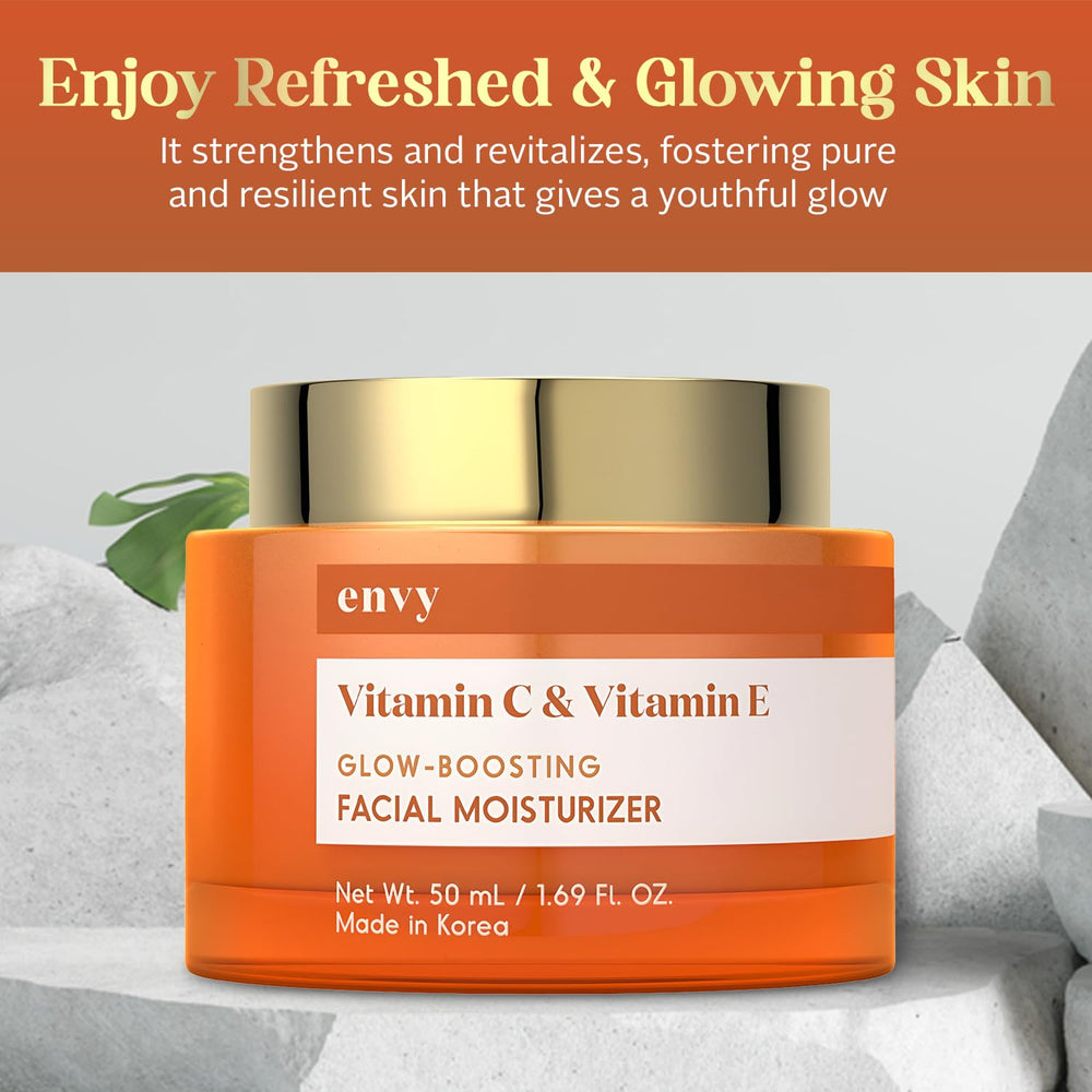 Envy crème visage vitamine C et E avec pompe pour application facile et contrôlée.