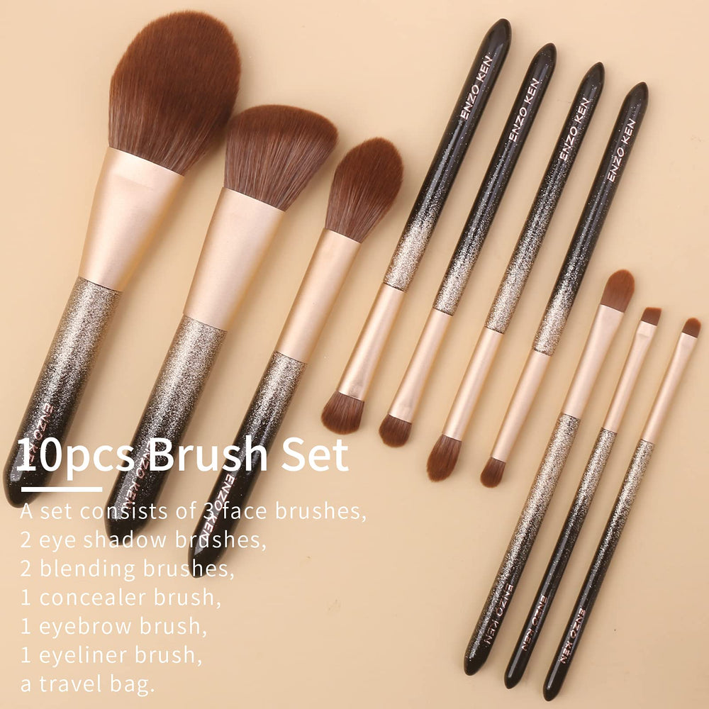 Pinceaux ENZO KEN blush et éclat pour un fini lumineux.