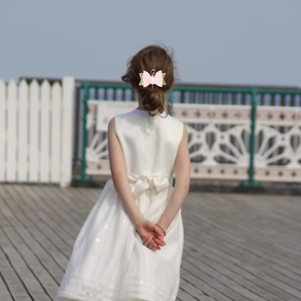 Look de soirée avec les barrettes EOMTUR, brillance discrète.