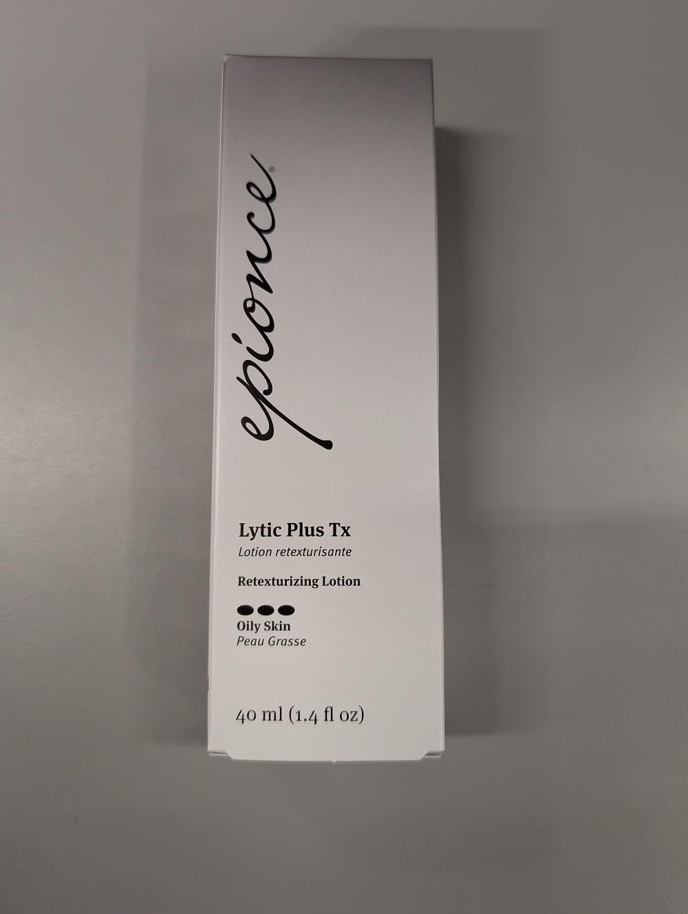 Epionce Lytic Tx – emballage soigné inspirant confiance dans le soin ciblé