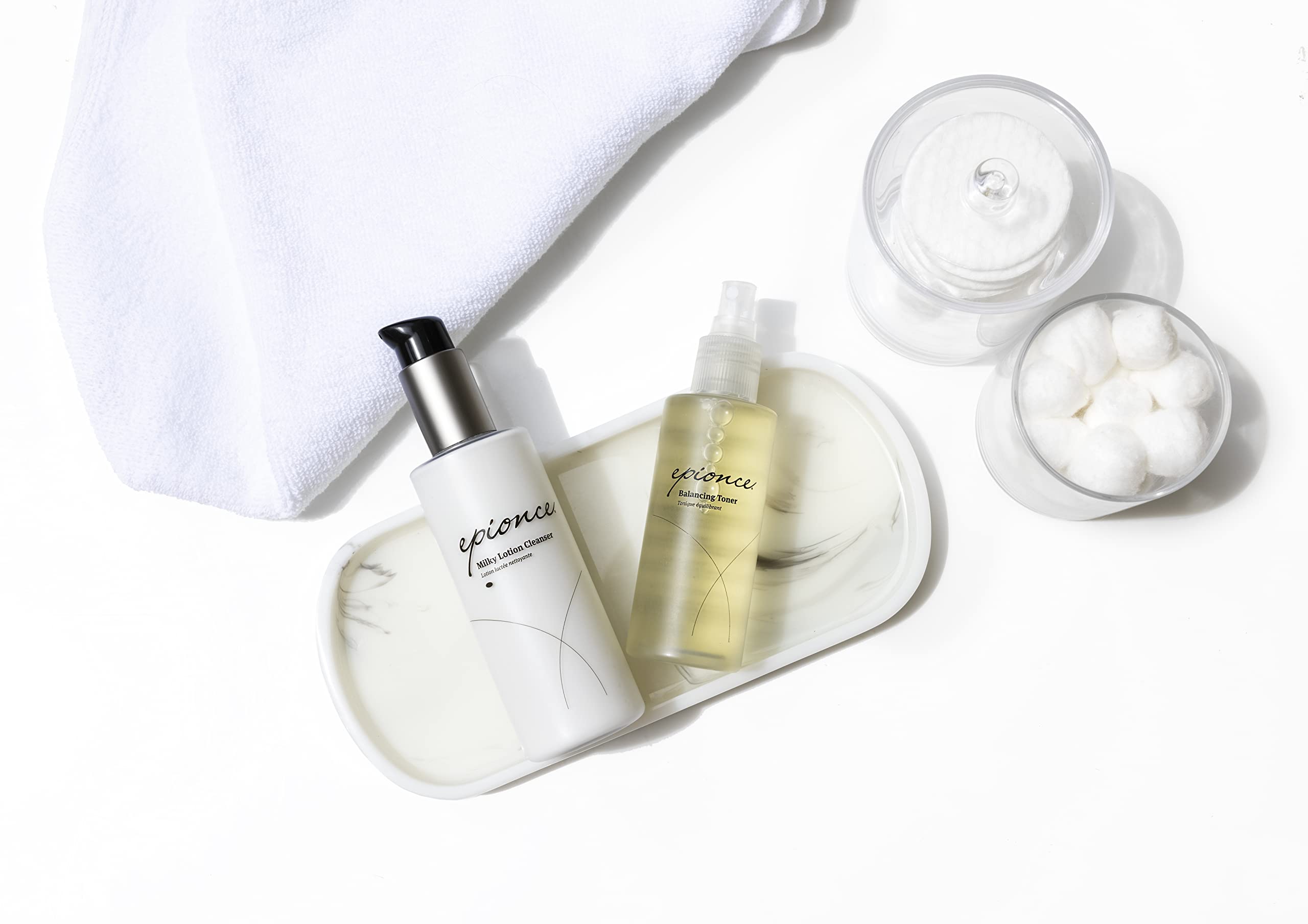 Utilisation quotidienne avec Epionce: 1–2 pompes sur peau sèche pour nettoyage en douceur.